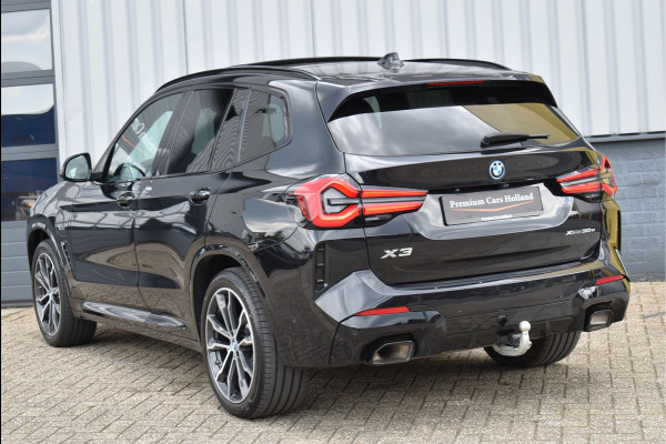 BMW X3 xDrive30e M-Sport 292 Pk Pano Trekhaak Shadow Line Navi Camera Laser 20 Inch