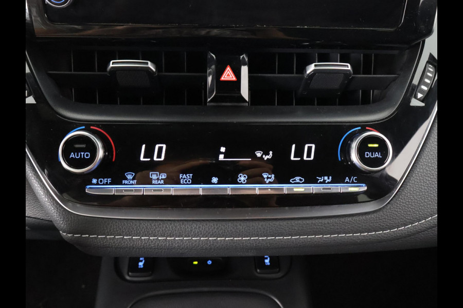 Toyota Corolla Touring Sports 1.8 HYBRID BUSINESS AUT. NAVI PDC V+A. CAMERA.LMV.APPLE/ANDROID GARANTIE TOT 6-2032 !