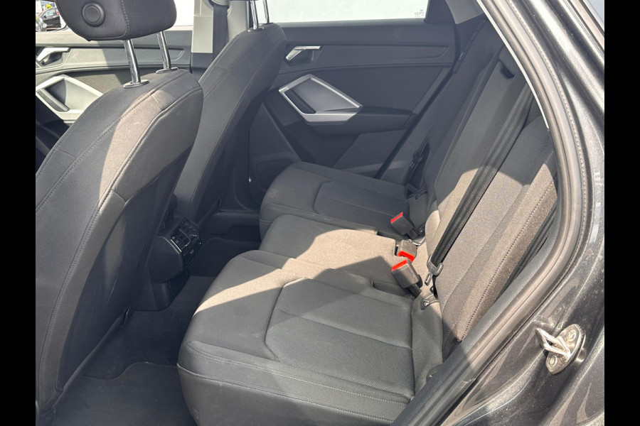 Audi Q3 Sportback 35 TFSI S Edition VIRTUAL COCKPIT | NAVI | CAMERA |
