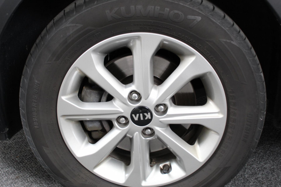 Kia Stonic 1.0 T-GDi 101pk Advance | Navigatie | Climate Control |  Camera | Parkeer Sensoren | Lichtmetalen Velgen | Led | Stoel en Stuurverwarming |