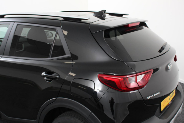 Kia Stonic 1.0 T-GDi 101pk Advance | Navigatie | Climate Control |  Camera | Parkeer Sensoren | Lichtmetalen Velgen | Led | Stoel en Stuurverwarming |