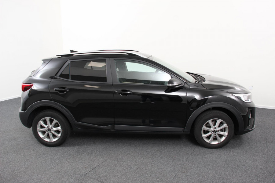 Kia Stonic 1.0 T-GDi 101pk Advance | Navigatie | Climate Control |  Camera | Parkeer Sensoren | Lichtmetalen Velgen | Led | Stoel en Stuurverwarming |