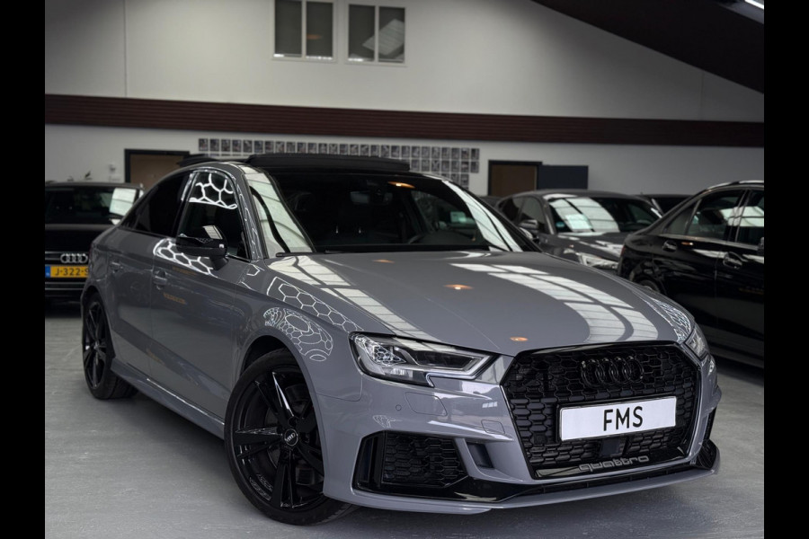 Audi RS3 Limousine 2.5 TFSI Quattro Nardo Grey Panorama