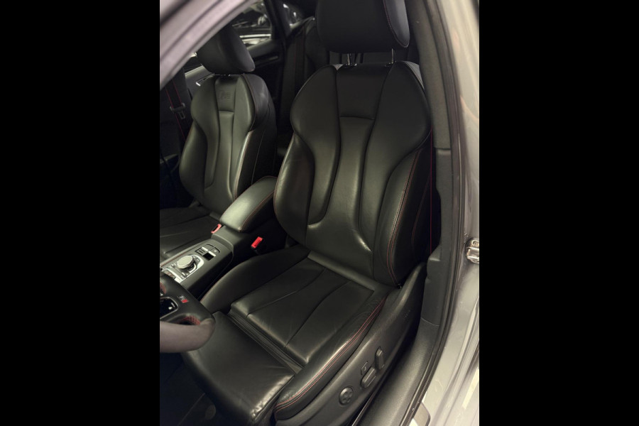 Audi RS3 Limousine 2.5 TFSI Quattro Nardo Grey Panorama