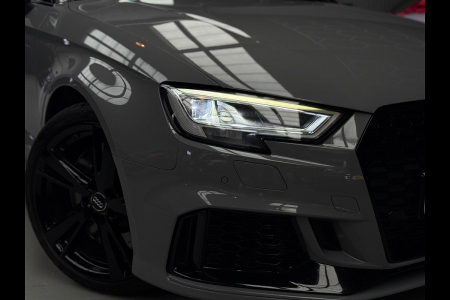 Audi RS3 Limousine 2.5 TFSI Quattro Nardo Grey Panorama