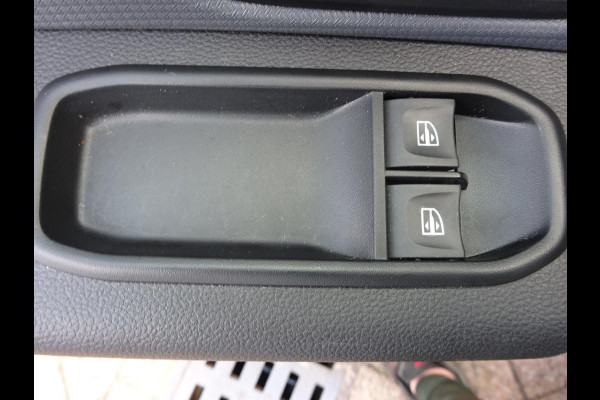 Renault Express 1.5 dCi 75 Comfort + AIRCO GROOT NAVI SCHERM SCHUIFDEUR CRUISE CONTROL