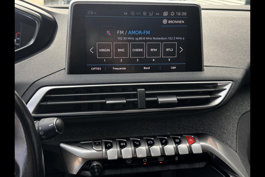 Peugeot 3008 1.2 PureTech Allure -AUTOMAAT I Navigatie I LED/PDC I Achteruitrij camera I Airco I Sport velgen I Dealer onderhouden