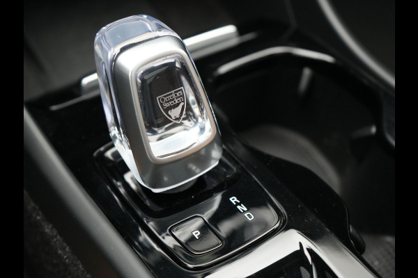Volvo XC40 T5 Recharge Inscription Plug In Hybrid PHEV | Panodak | Trekhaak af Fabriek | Adaptive Cruise | Harman Kardon | Camera | Verwarmde Lederen Sportstoelen |
