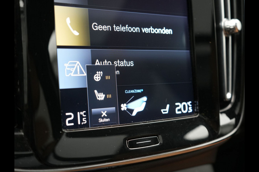 Volvo XC40 T5 Recharge Inscription Plug In Hybrid PHEV | Panodak | Trekhaak af Fabriek | Adaptive Cruise | Harman Kardon | Camera | Verwarmde Lederen Sportstoelen |