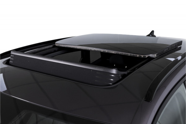 CUPRA Terramar 1.5 TSI e-Hybrid 272 PK VZ Performance | S/K-Panodak | Sennheiser Audio | Adapt. Cruise | Memory Stoel | Stoel-+Stuurverw. | PDC | 360 Camera | NAV + App. Connect | ECC | Elek. Klep | LM 19" | Dark Void lak | 5209