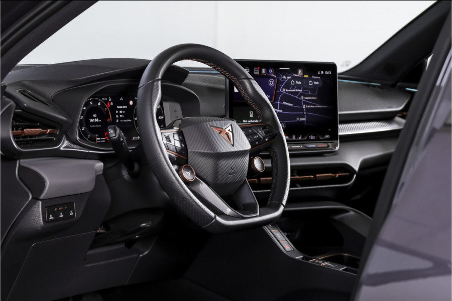 CUPRA Terramar 1.5 TSI e-Hybrid 272 PK VZ Performance | S/K-Panodak | Sennheiser Audio | Adapt. Cruise | Memory Stoel | Stoel-+Stuurverw. | PDC | 360 Camera | NAV + App. Connect | ECC | Elek. Klep | LM 19" | Dark Void lak | 5209