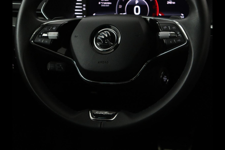 Škoda Superb Combi 1.4 TSI iV Laurin & Klement | Panoramadak | Leder | Trekhaak | Adaptive cruise | Stoelverwarming | Canton Sound |