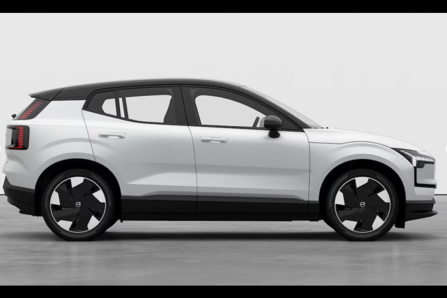 Volvo EX30 272PK Extended Range Plus Nu van €47.150 Voor €39.650! / Adaptieve Cruise Control/ Dodehoek Detectie / Parkeersensoren voor en achter/ Achteruitrijcamera/ Warmtepomp/ Google Services/