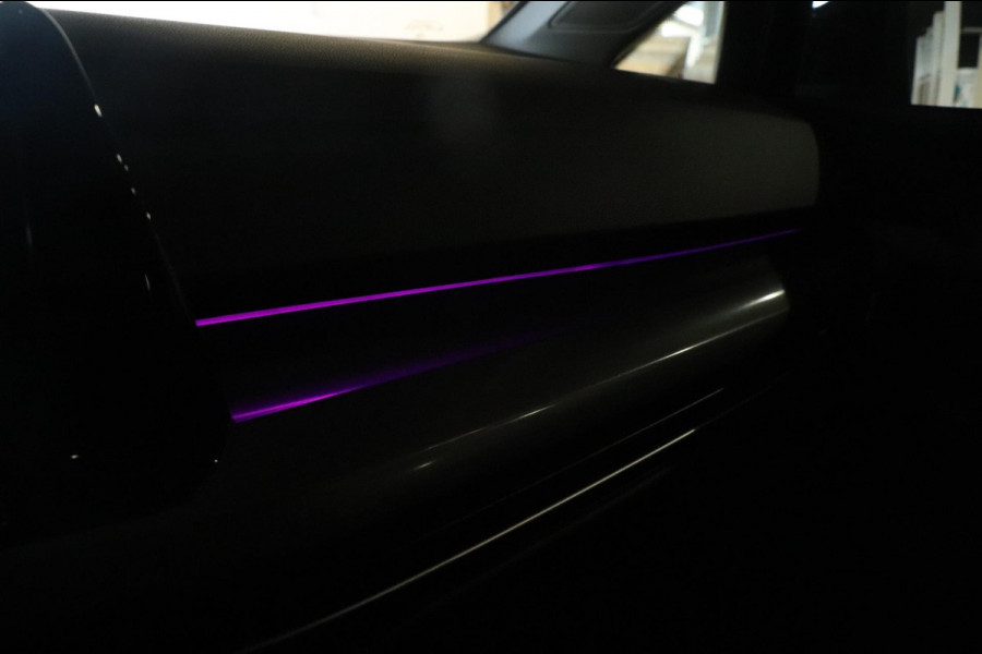 Volkswagen Golf 1.5 eTSI Style | PANO - IQ. LIGHT - NAP - VOL!