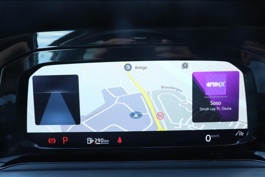 Volkswagen Golf 1.5 eTSI Style | PANO - IQ. LIGHT - NAP - VOL!