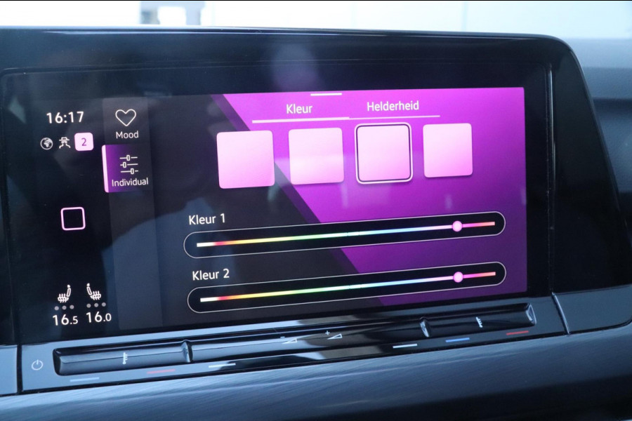 Volkswagen Golf 1.5 eTSI Style | PANO - IQ. LIGHT - NAP - VOL!