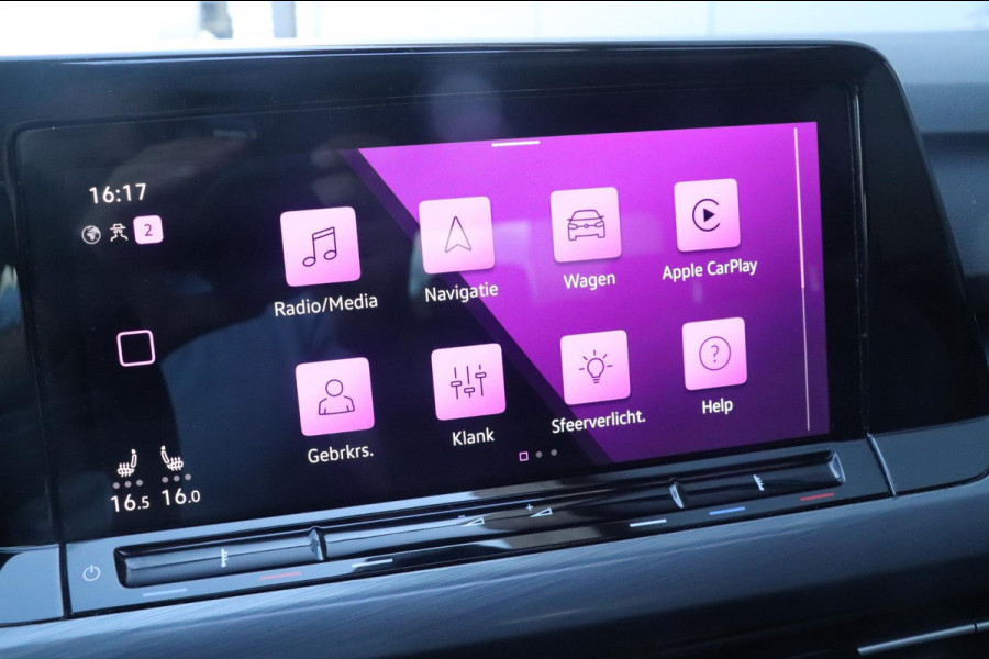 Volkswagen Golf 1.5 eTSI Style | PANO - IQ. LIGHT - NAP - VOL!