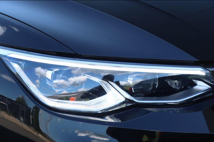 Volkswagen Golf 1.5 eTSI Style | PANO - IQ. LIGHT - NAP - VOL!