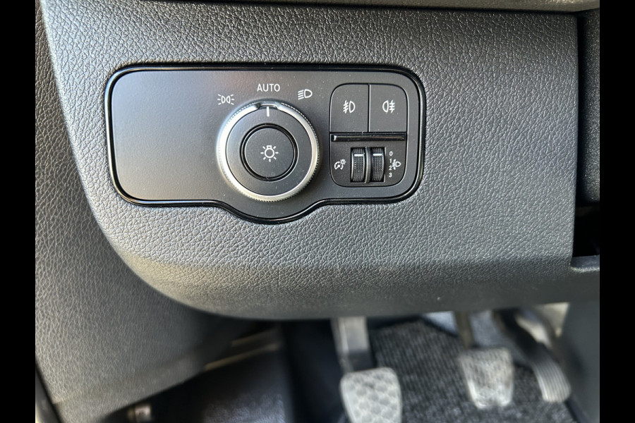 Mercedes-Benz Sprinter 317 CDI L2 H2 MBUX / 360 Camera / Navigatie / Cruise control / Airco / 270 Graden achterdeuren