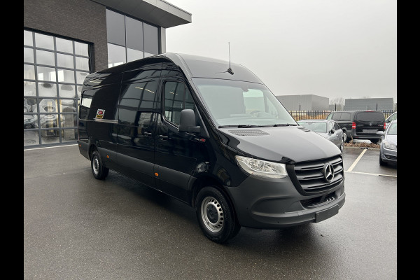 Mercedes-Benz Sprinter 317 CDI L3 H2 MBUX / Carplay navigatie / Camera / Parkeersensoren / Cruise control / Airco / 270 Graden achterdeuren
