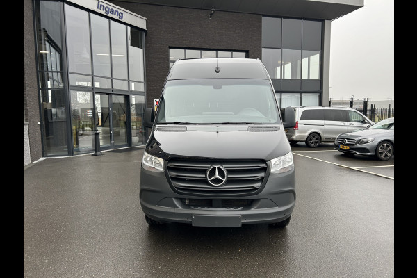 Mercedes-Benz Sprinter 317 CDI L3 H2 MBUX / Carplay navigatie / Camera / Parkeersensoren / Cruise control / Airco / 270 Graden achterdeuren