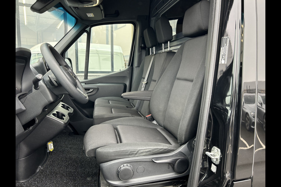 Mercedes-Benz Sprinter 317 CDI L3 H2 MBUX / Carplay navigatie / Camera / Parkeersensoren / Cruise control / Airco / 270 Graden achterdeuren