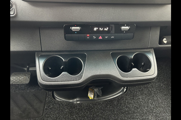 Mercedes-Benz Sprinter 317 CDI L3 H2 MBUX / Carplay navigatie / Camera / Parkeersensoren / Cruise control / Airco / 270 Graden achterdeuren