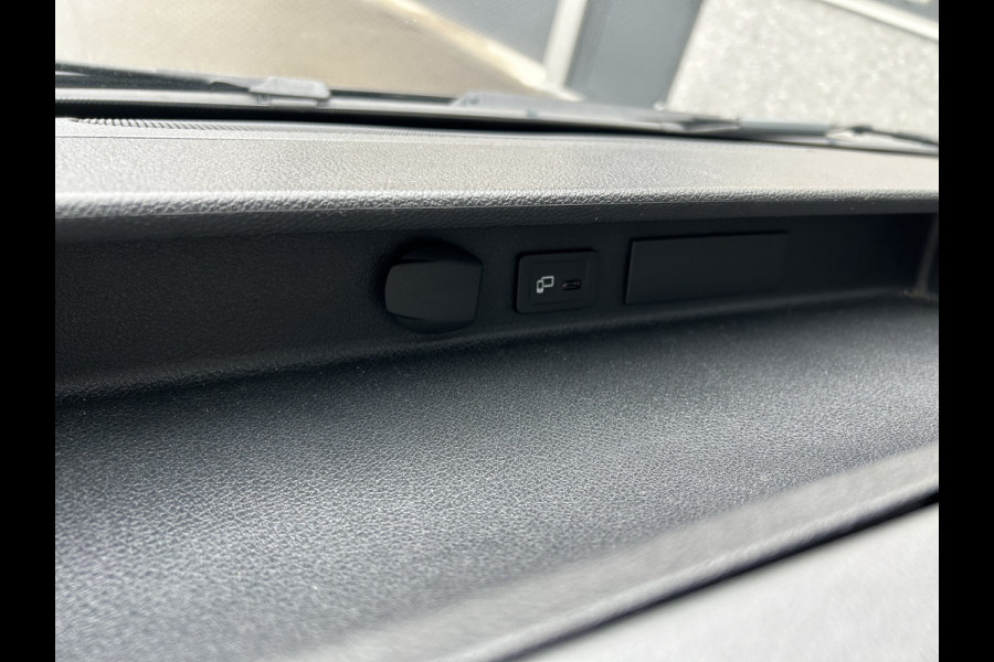 Mercedes-Benz Sprinter 317 CDI L3 H2 MBUX / Carplay navigatie / Camera / Parkeersensoren / Cruise control / Airco / 270 Graden achterdeuren