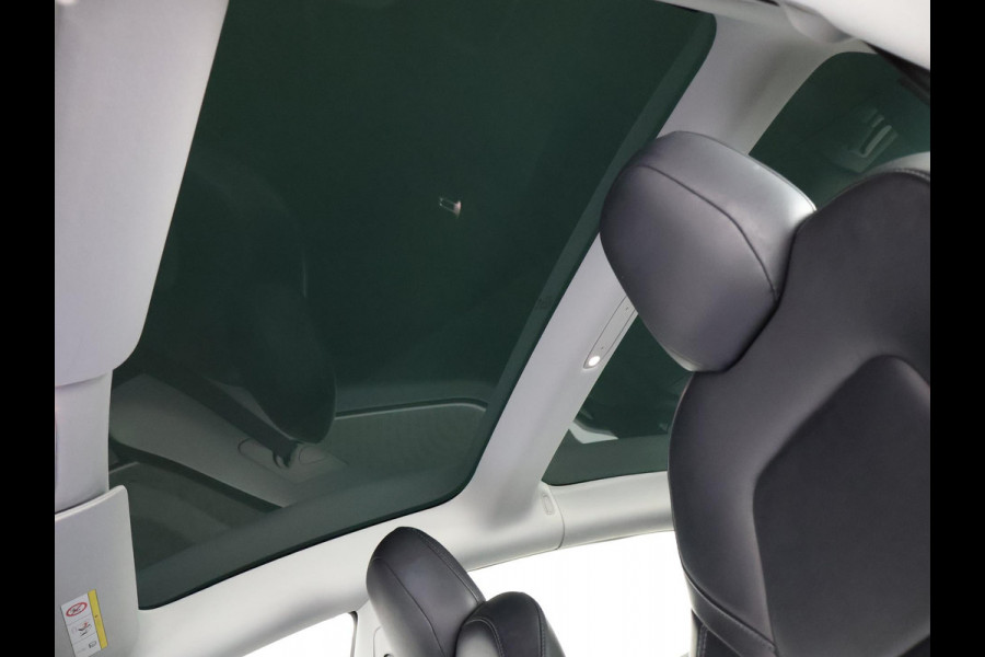 Tesla Model 3 Long Range AWD 75 kWh | Dodehoek detectie | Voorstoelen verwarmd |