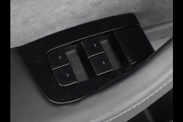 Tesla Model 3 Long Range AWD 75 kWh | Dodehoek detectie | Voorstoelen verwarmd |