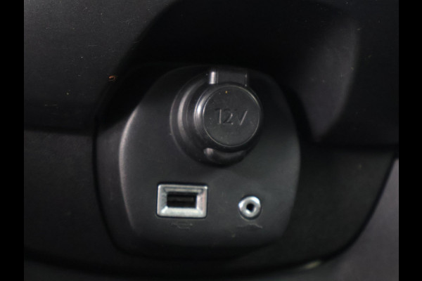 Toyota Aygo 1.0 VVT-i X-Play Bi-Tone | Apple Carplay & AndroidAUTO | Camera | Privacy Glass |