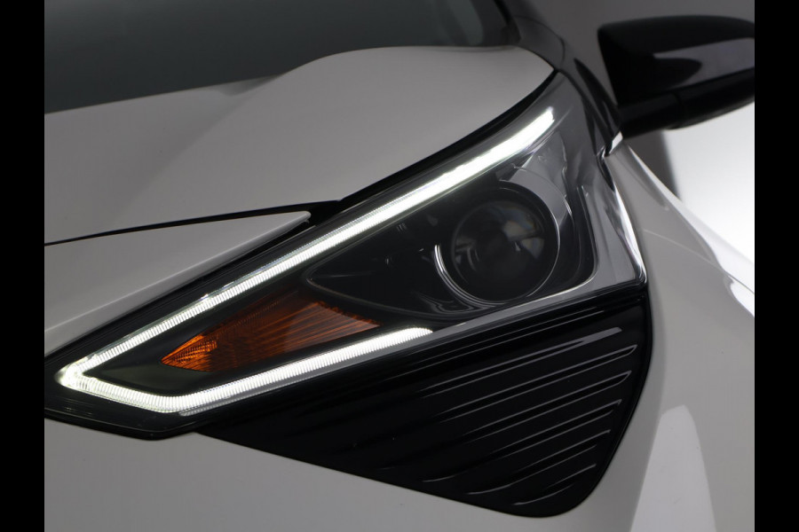 Toyota Aygo 1.0 VVT-i X-Play Bi-Tone | Apple Carplay & AndroidAUTO | Camera | Privacy Glass |