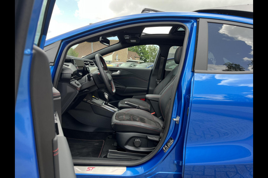 Ford Puma 1.0 EcoBoost Hybrid ST-Line X 155pk Automaat | Panoramadak | Afneembare trekhaak | Winter Pack | Adaptive cruise control | 360 graden camera | Bang&Olufsen | Elektrsiche achterklep | Matrix LED