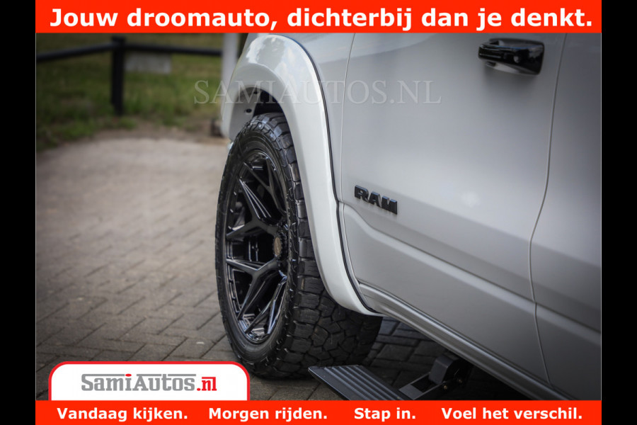 Dodge Ram 1500 Limited Night | 5.7 V8 Hemi Full Option | Comfortabele Dubbele Cabine met Royale 5 Zitplaatsen | De Meest Luxe en Volle Pick-Up in zijn Klasse | BPM vrij | Nu Leverbaar uit Voorraad | Voorraad Nr v45lpr
