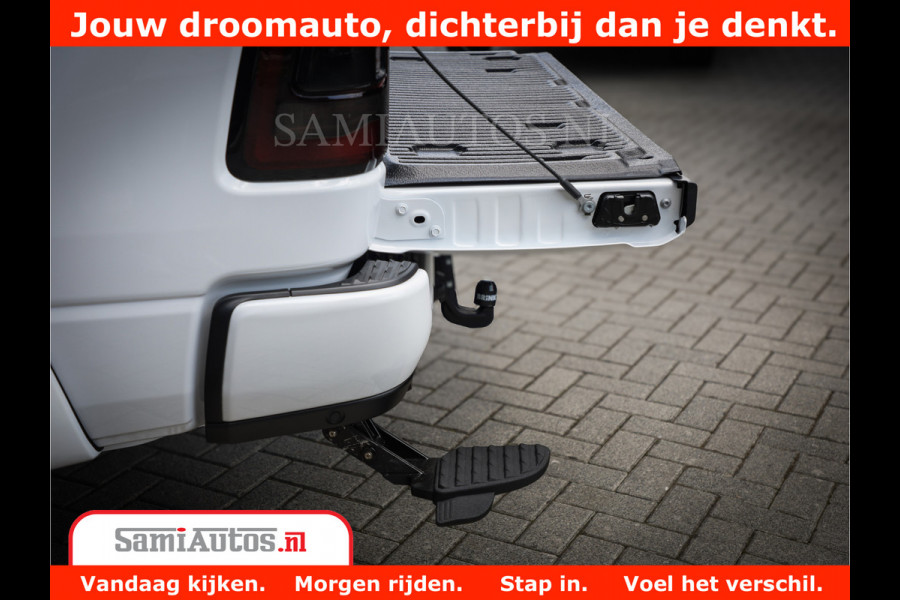 Dodge Ram 1500 Limited Night | 5.7 V8 Hemi Full Option | Comfortabele Dubbele Cabine met Royale 5 Zitplaatsen | De Meest Luxe en Volle Pick-Up in zijn Klasse | BPM vrij | Nu Leverbaar uit Voorraad | Voorraad Nr v45lpr