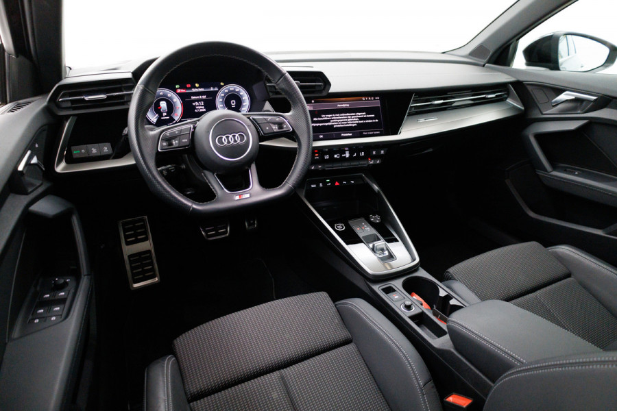 Audi A3 Sportback 40 TFSI e 204 PK Advanced edition | S-Line interieur | Stoelverw. | Adap. cruise | Draadloze tel. lader, Navigatie, App. connect, Camera