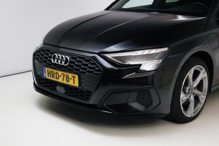 Audi A3 Sportback 40 TFSI e 204 PK Advanced edition | S-Line interieur | Stoelverw. | Adap. cruise | Draadloze tel. lader, Navigatie, App. connect, Camera