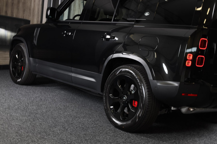 Land Rover Defender 2.0 P300e 110 X-DYNAMIC SE / AUT / 360 Camera / Leder / Apple Carplay / Open Panoramadak / Head Up / Memory