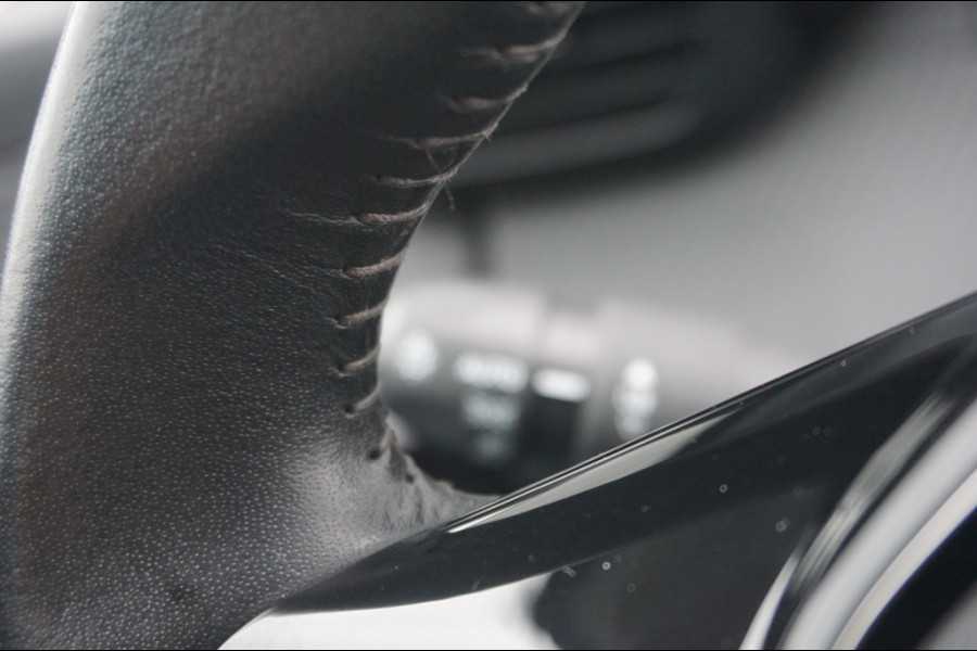 Peugeot 208 Active | AIRCO | CRUISE | CARPLAY | FULL-LED | NETTE AUTO!