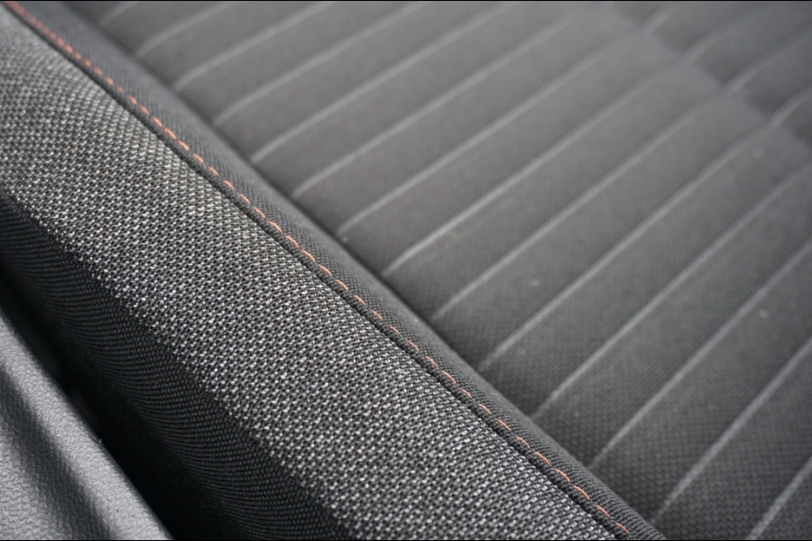 Peugeot 208 Active | AIRCO | CRUISE | CARPLAY | FULL-LED | NETTE AUTO!