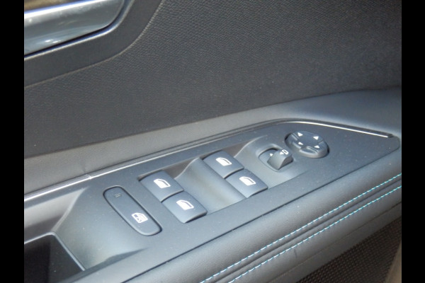 Peugeot 3008 1.6 Hybrid 225pk | Allure Pack Business | 360 Camera |