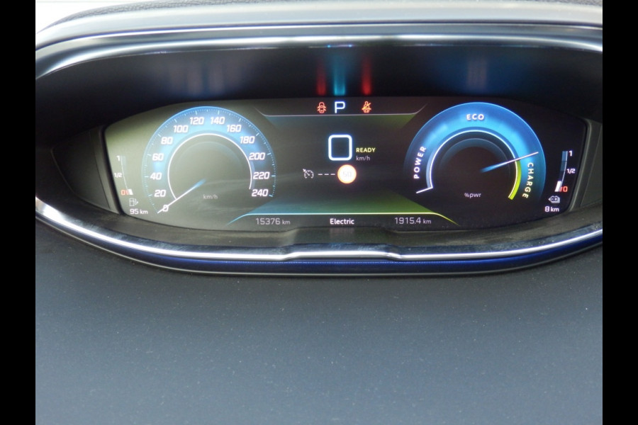 Peugeot 3008 1.6 Hybrid 225pk | Allure Pack Business | 360 Camera |