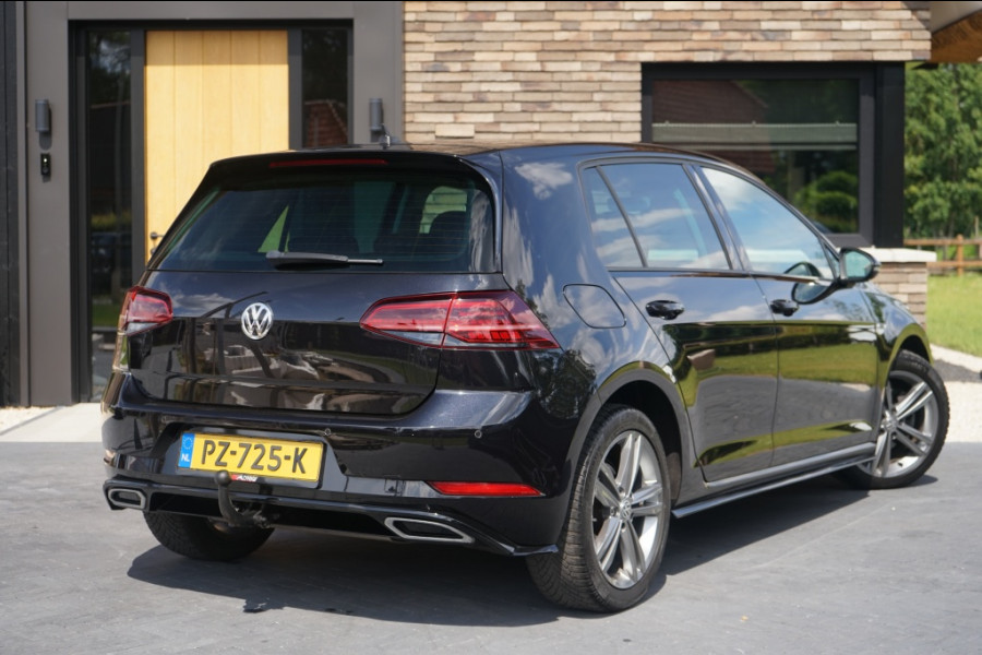 Volkswagen Golf 1.5 TSI Highline R-Line 150PK