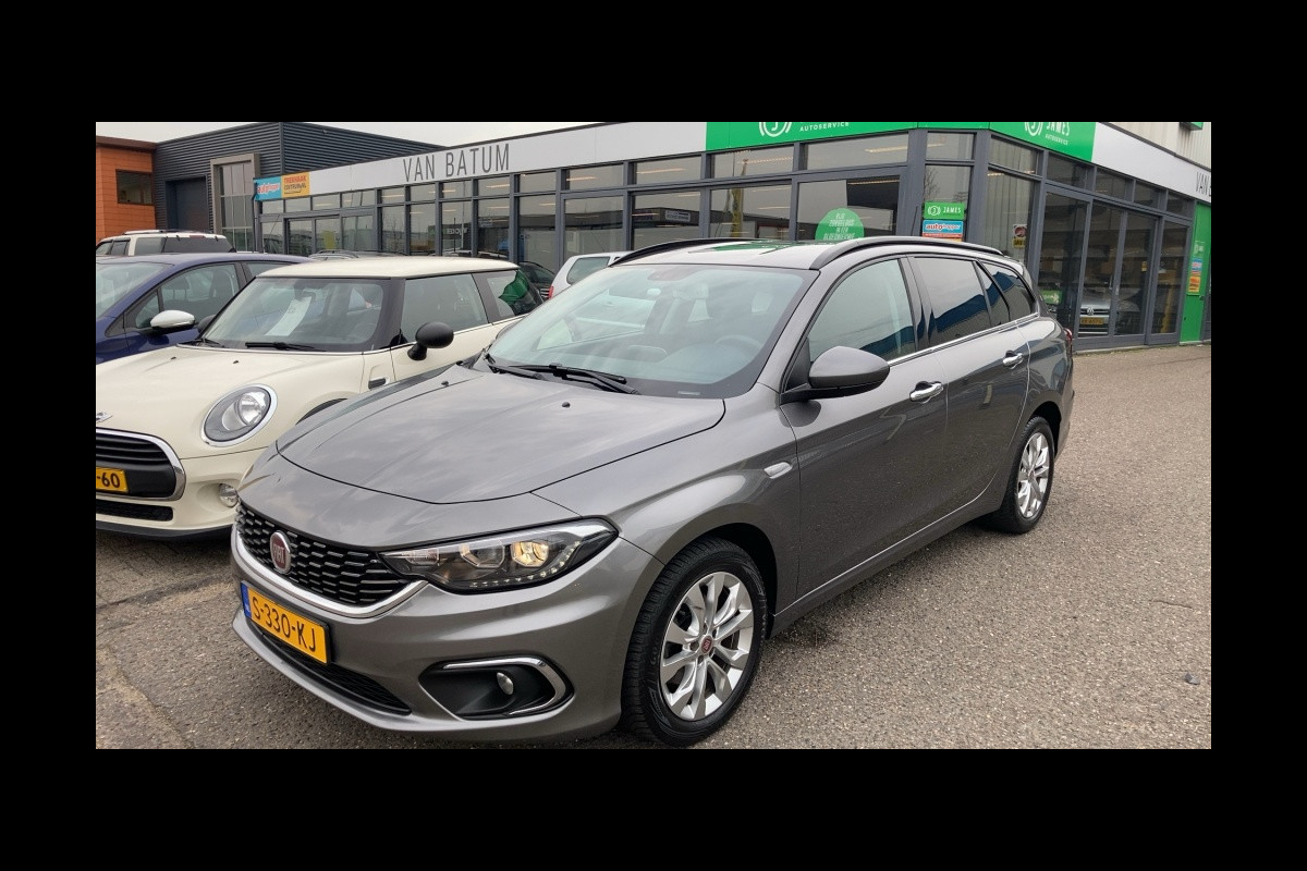 Fiat Tipo Stationwagon 1.4 Turbo Jet 16v Business Line Fiat Tipo Stationwagon 1.4 Turbo Jet 16v Business Line
