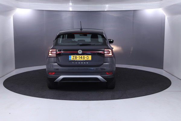 Volkswagen T-Cross 1.0 TSI 95pk 5bak| parksensors| dodehoekspiegel| airco|