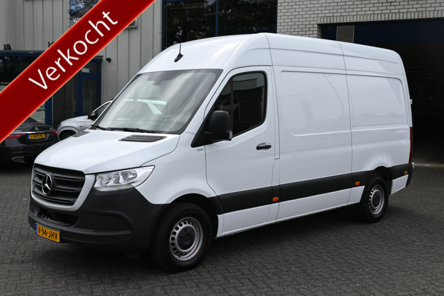 Mercedes-Benz Sprinter 317 CDI L2H2 RWD 3500 kg Trekhaak, MBUX navigatie met camera, Parkeersensoren