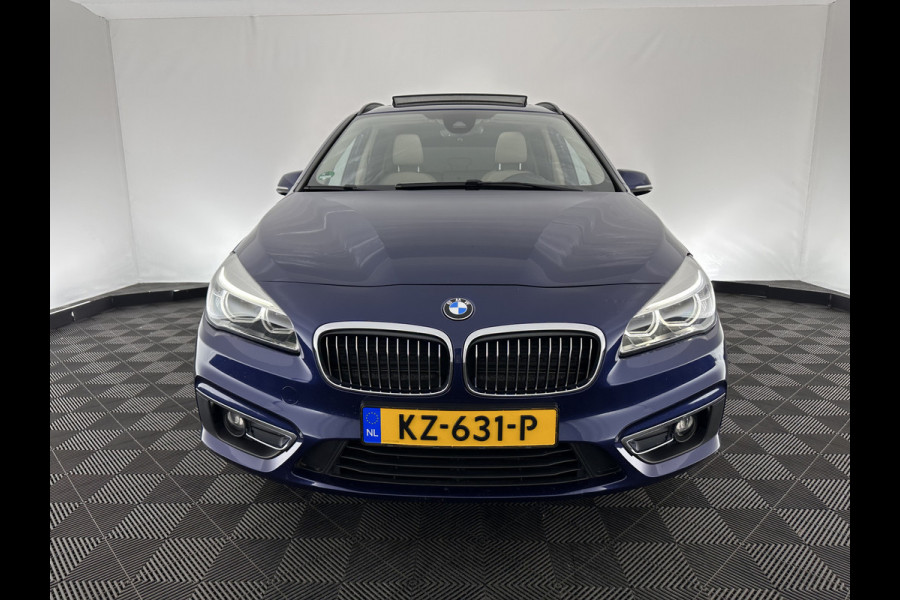 BMW 2 Serie Gran Tourer 218D High Executive Luxury-Line 7-Pers Aut. *PANO | NAVI-FULLMAP | LUXURY-LEATHER | FULL-LED | ECC | KEYLESS | HEATED-COMFORTSEATS | SHIFT-PADDLES | AMBIENT-LIGHT | CAMERA | HEAD UP | PDC | TOWBAR | 17"ALU*