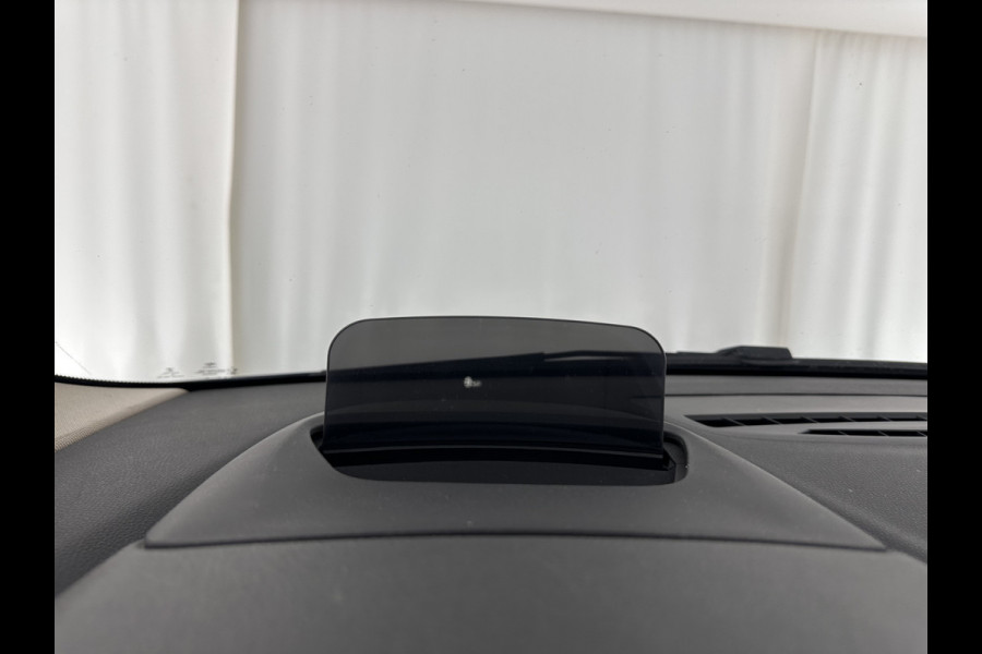 BMW 2 Serie Gran Tourer 218D High Executive Luxury-Line 7-Pers Aut. *PANO | NAVI-FULLMAP | LUXURY-LEATHER | FULL-LED | ECC | KEYLESS | HEATED-COMFORTSEATS | SHIFT-PADDLES | AMBIENT-LIGHT | CAMERA | HEAD UP | PDC | TOWBAR | 17"ALU*