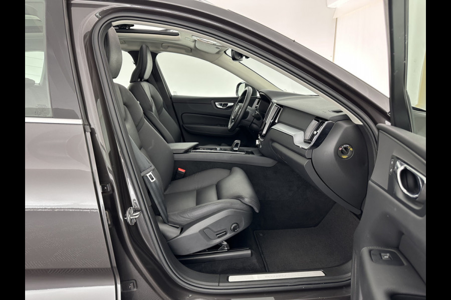 Volvo XC60 2.0 T6 Plug-in hybrid AWD Inscription Expression (INCL. BTW)  AUT. *LEATHER | PANO | PLUG-IN | LED*