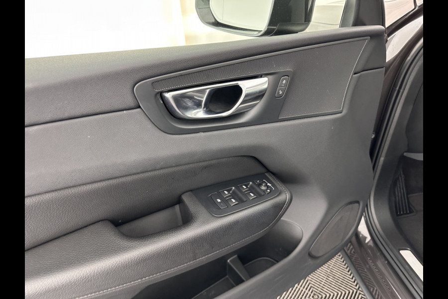 Volvo XC60 2.0 T6 Plug-in hybrid AWD Inscription Expression (INCL. BTW)  AUT. *LEATHER | PANO | PLUG-IN | LED*